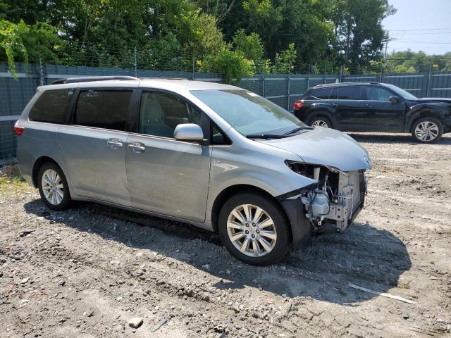 Photo 3 VIN: 5TDJK3DC4GS138474 - TOYOTA SIENNA LE 