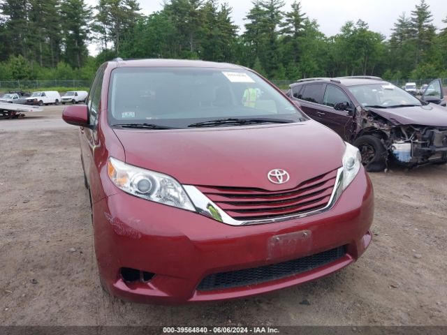 Photo 5 VIN: 5TDJK3DC4GS142976 - TOYOTA SIENNA 