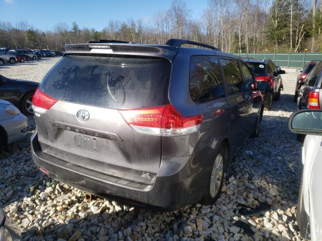 Photo 3 VIN: 5TDJK3DC5BS002394 - TOYOTA SIENNA LE 