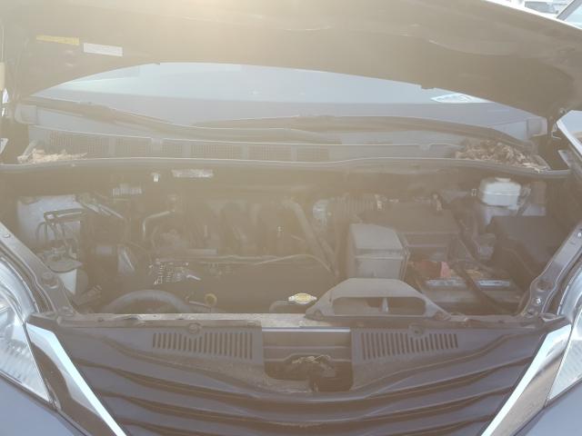 Photo 6 VIN: 5TDJK3DC5BS015114 - TOYOTA SIENNA LE 