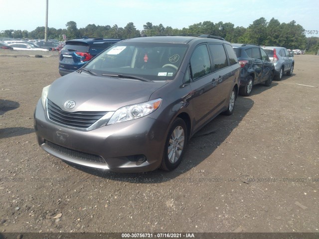 Photo 1 VIN: 5TDJK3DC5BS026341 - TOYOTA SIENNA 