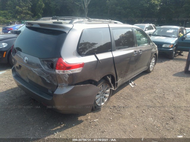 Photo 3 VIN: 5TDJK3DC5BS026341 - TOYOTA SIENNA 