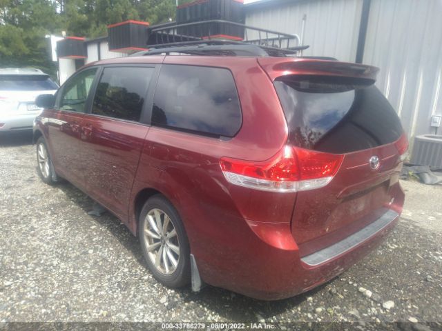 Photo 2 VIN: 5TDJK3DC5CS031900 - TOYOTA SIENNA 