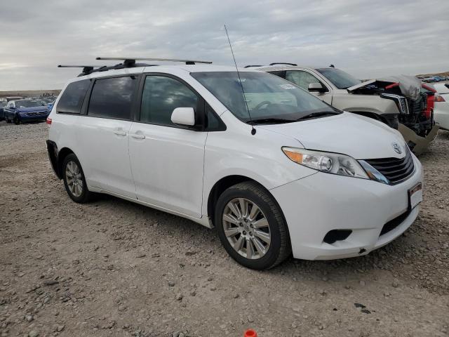 Photo 3 VIN: 5TDJK3DC5CS048485 - TOYOTA SIENNA LE 