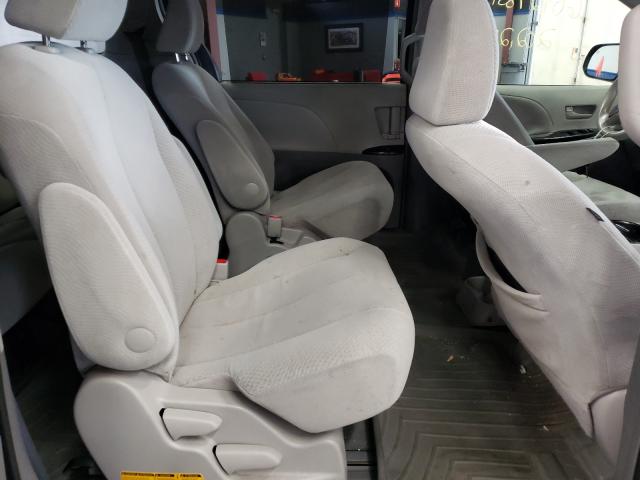 Photo 5 VIN: 5TDJK3DC5DS050982 - TOYOTA SIENNA LE 