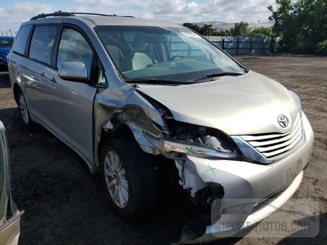 Photo 3 VIN: 5TDJK3DC5FS113310 - TOYOTA SIENNA 