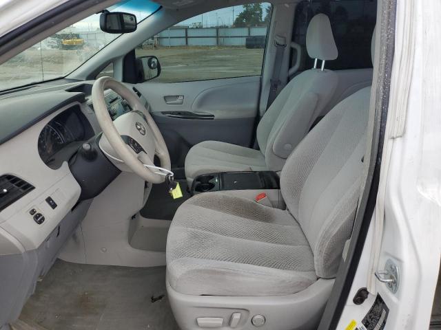 Photo 6 VIN: 5TDJK3DC6CS041576 - TOYOTA SIENNA LE 