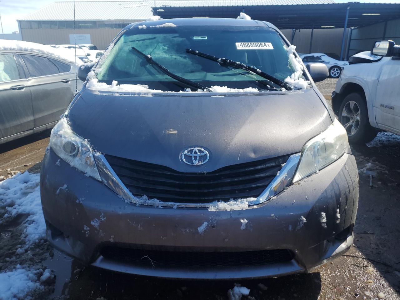 Photo 4 VIN: 5TDJK3DC6CS044672 - TOYOTA SIENNA 