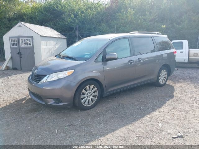 Photo 1 VIN: 5TDJK3DC6DS059173 - TOYOTA SIENNA 