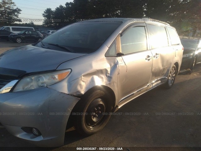 Photo 5 VIN: 5TDJK3DC7BS002512 - TOYOTA SIENNA 