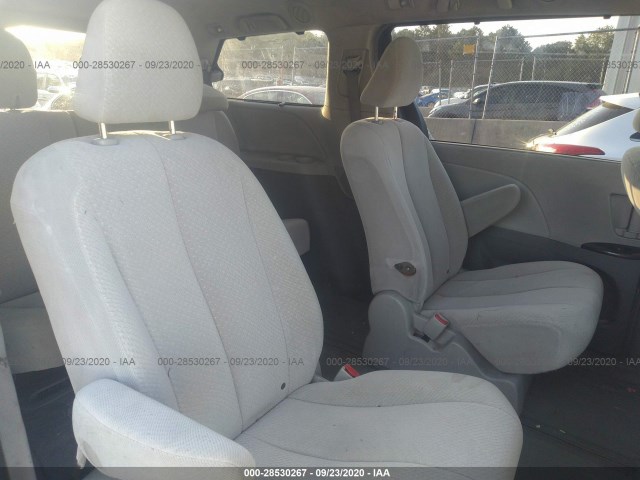 Photo 7 VIN: 5TDJK3DC7BS002512 - TOYOTA SIENNA 