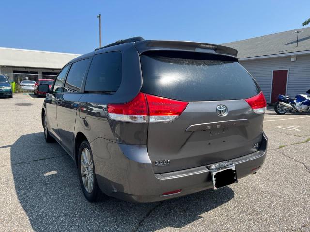 Photo 2 VIN: 5TDJK3DC7BS019987 - TOYOTA SIENNA LE 