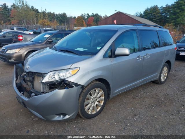 Photo 1 VIN: 5TDJK3DC7BS027622 - TOYOTA SIENNA 