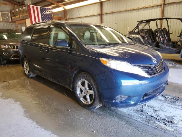 Photo 3 VIN: 5TDJK3DC7CS041442 - TOYOTA SIENNA LE 