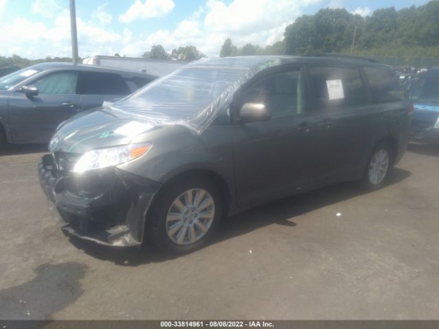 Photo 1 VIN: 5TDJK3DC7DS064575 - TOYOTA SIENNA 