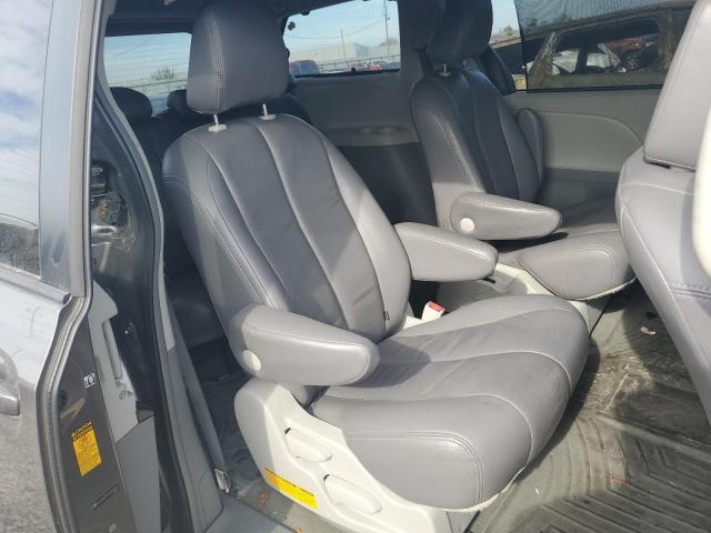 Photo 10 VIN: 5TDJK3DC7ES073925 - TOYOTA SIENNA LE 