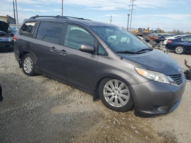 Photo 3 VIN: 5TDJK3DC7ES073925 - TOYOTA SIENNA LE 