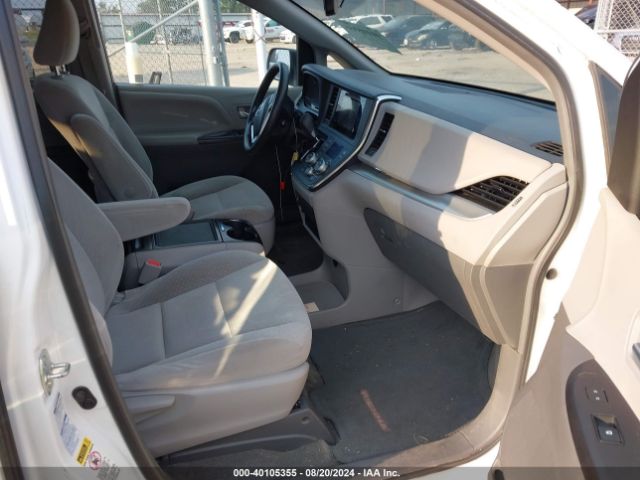 Photo 4 VIN: 5TDJK3DC7FS099393 - TOYOTA SIENNA 