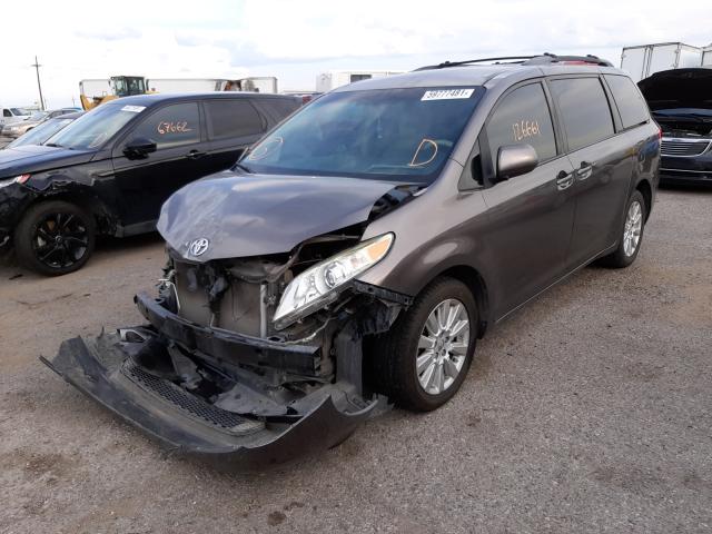 Photo 1 VIN: 5TDJK3DC8DS056310 - TOYOTA SIENNA LE 