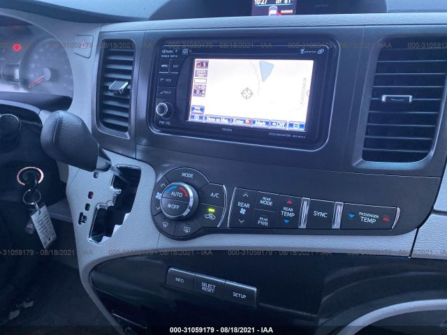 Photo 5 VIN: 5TDJK3DC8ES080642 - TOYOTA SIENNA 