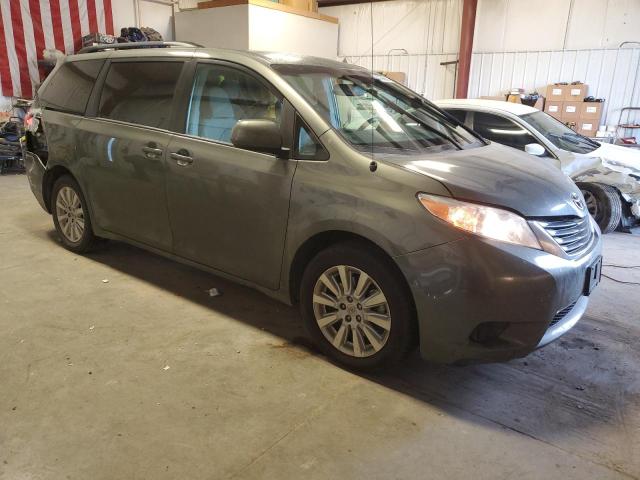 Photo 3 VIN: 5TDJK3DC9BS003600 - TOYOTA SIENNA LE 