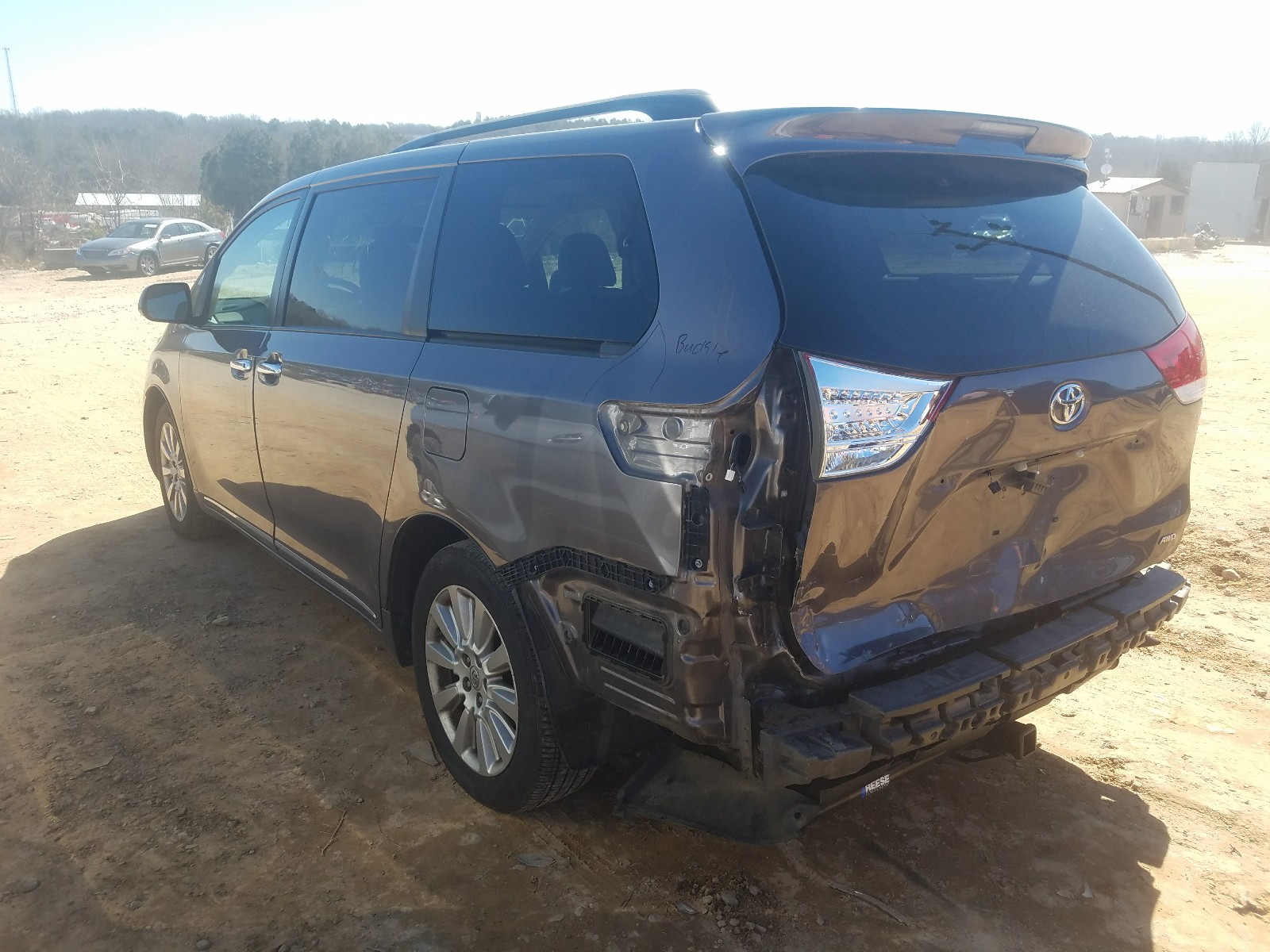 Photo 2 VIN: 5TDJK3DC9BS007677 - TOYOTA SIENNA LE 