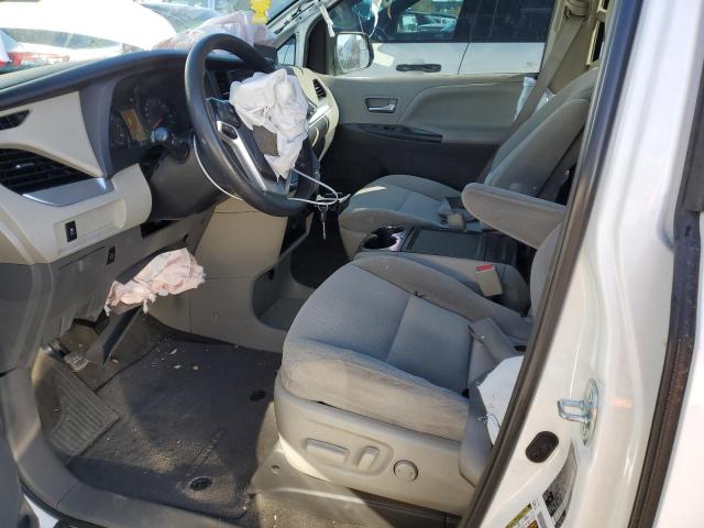 Photo 6 VIN: 5TDJK3DC9FS109356 - TOYOTA SIENNA 4X4 