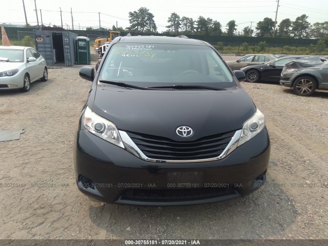 Photo 5 VIN: 5TDJK3DCXBS026240 - TOYOTA SIENNA LE 