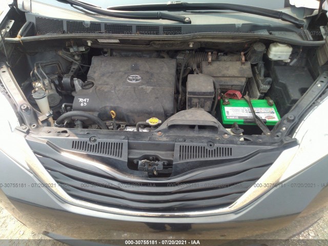 Photo 9 VIN: 5TDJK3DCXBS026240 - TOYOTA SIENNA LE 