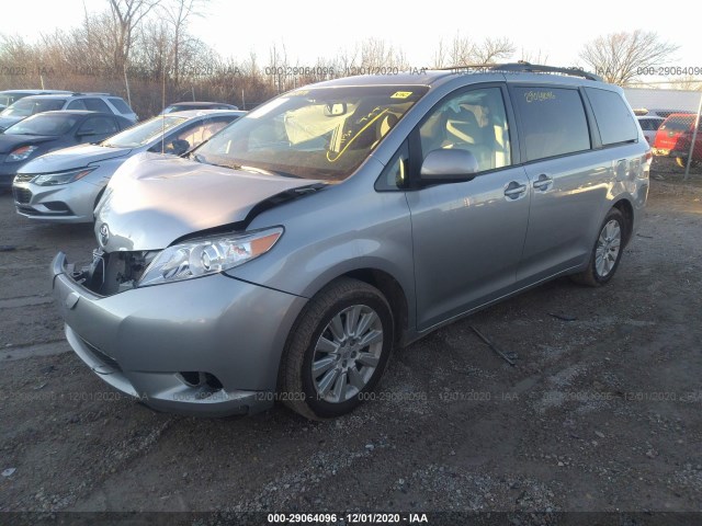 Photo 1 VIN: 5TDJK3DCXBS027680 - TOYOTA SIENNA 