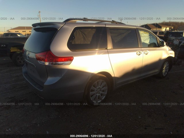 Photo 3 VIN: 5TDJK3DCXBS027680 - TOYOTA SIENNA 