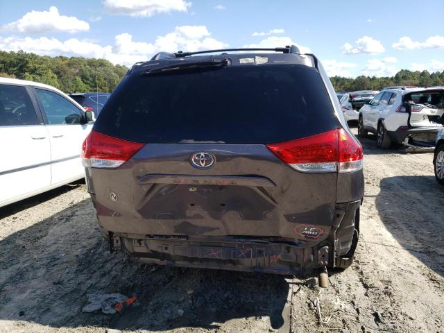 Photo 5 VIN: 5TDJK3DCXCS047848 - TOYOTA SIENNA LE 