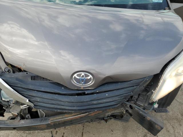 Photo 11 VIN: 5TDJK3DCXDS056941 - TOYOTA SIENNA LE 