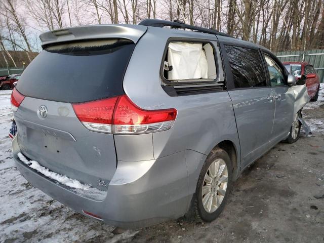 Photo 2 VIN: 5TDJK3DCXES090783 - TOYOTA SIENNA LE 