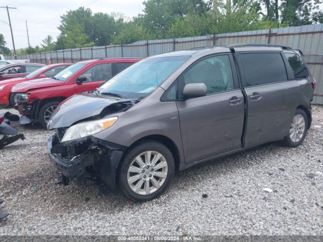 Photo 1 VIN: 5TDJK3DCXGS138737 - TOYOTA SIENNA 