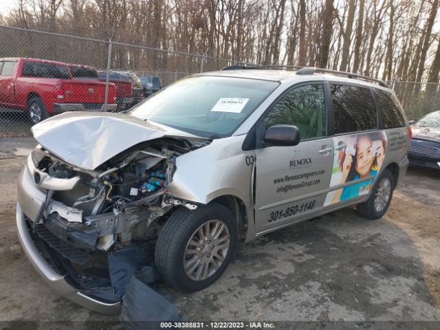 Photo 1 VIN: 5TDJK4CC0AS029606 - TOYOTA SIENNA 