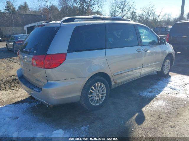 Photo 3 VIN: 5TDJK4CC1AS031820 - TOYOTA SIENNA 