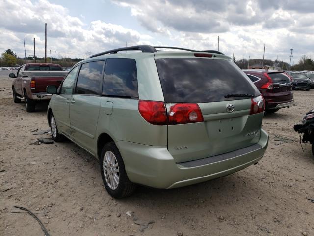 Photo 2 VIN: 5TDJK4CC2AS030918 - TOYOTA SIENNA LE 