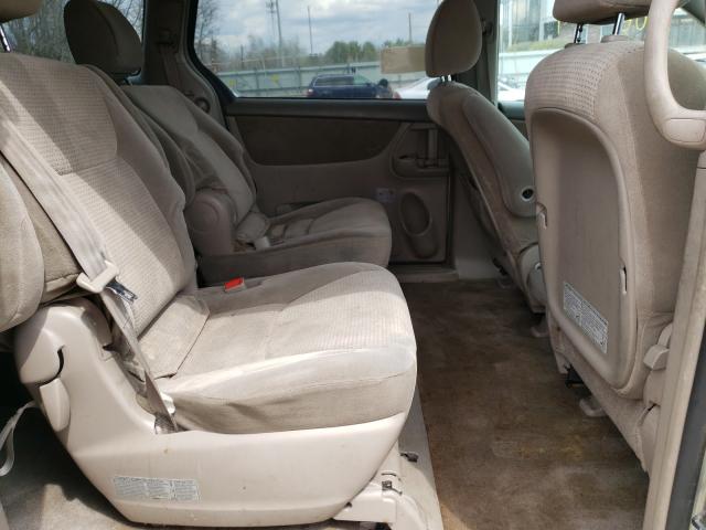 Photo 5 VIN: 5TDJK4CC2AS030918 - TOYOTA SIENNA LE 