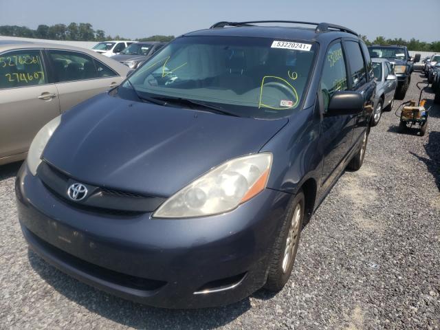 Photo 1 VIN: 5TDJK4CC5AS033179 - TOYOTA SIENNA LE 