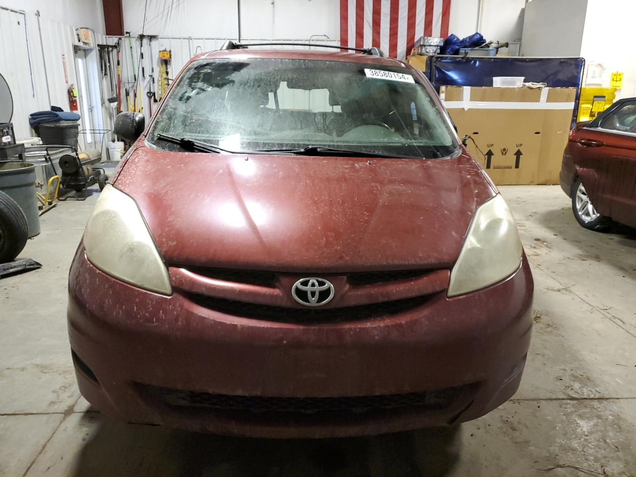 Photo 4 VIN: 5TDJK4CC9AS031984 - TOYOTA SIENNA 