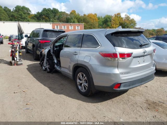 Photo 2 VIN: 5TDJKRFH0FS114635 - TOYOTA HIGHLANDER 