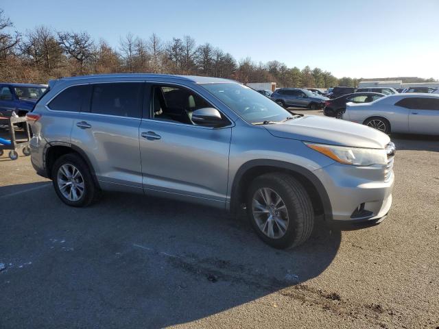 Photo 3 VIN: 5TDJKRFH0FS182188 - TOYOTA HIGHLANDER 