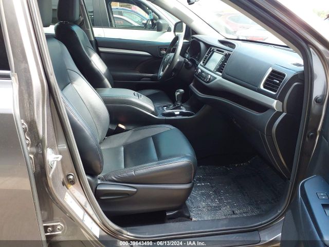 Photo 4 VIN: 5TDJKRFH0GS278274 - TOYOTA HIGHLANDER 