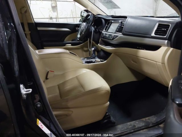 Photo 4 VIN: 5TDJKRFH0GS500490 - TOYOTA HIGHLANDER 