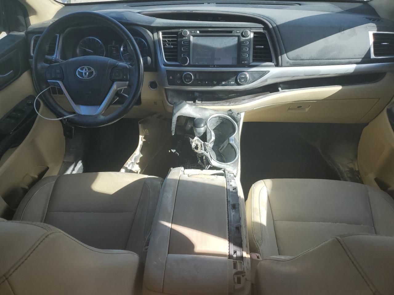 Photo 7 VIN: 5TDJKRFH1ES008581 - TOYOTA HIGHLANDER 