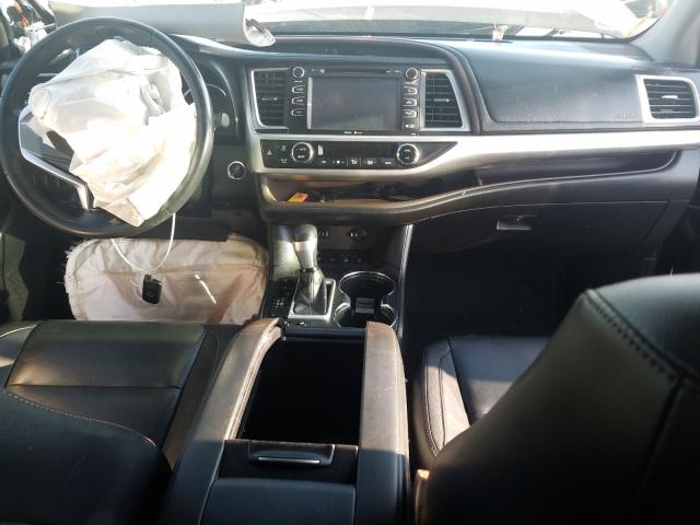 Photo 8 VIN: 5TDJKRFH1ES070918 - TOYOTA HIGHLANDER 