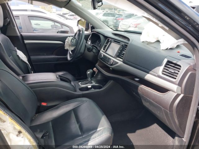 Photo 4 VIN: 5TDJKRFH1GS290689 - TOYOTA HIGHLANDER 