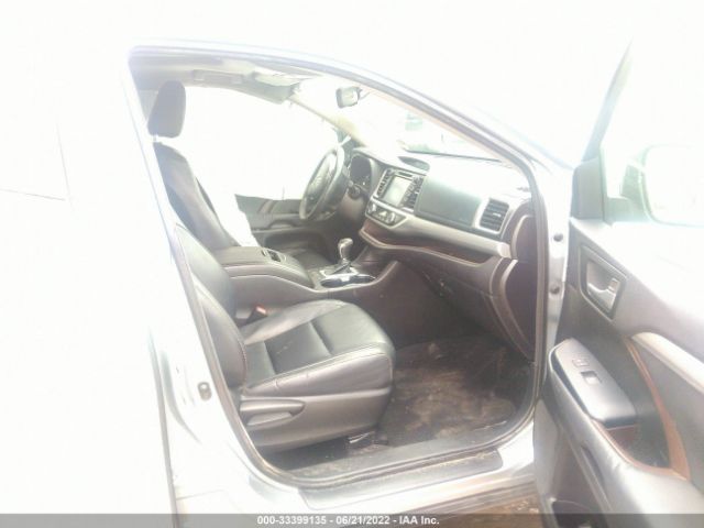 Photo 4 VIN: 5TDJKRFH2FS097854 - TOYOTA HIGHLANDER 