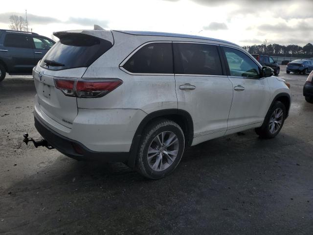 Photo 2 VIN: 5TDJKRFH2FS099832 - TOYOTA HIGHLANDER 